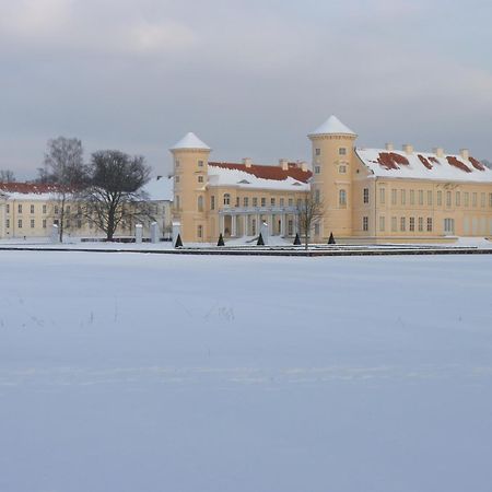Pension Am Rheinsberger Schlosspark Exterior foto